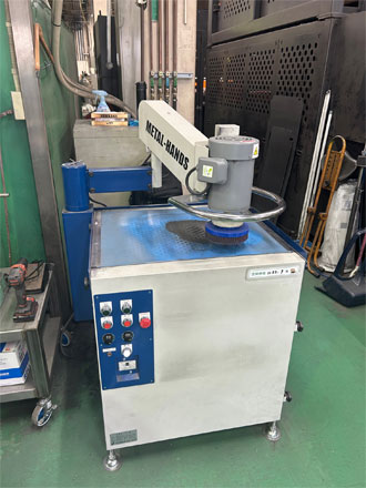 バリ取り機（メタルハンズミニ）